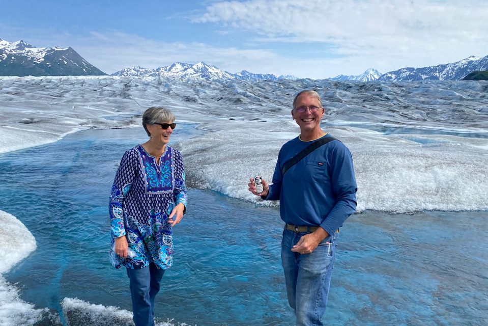 Neacola Mountain Air - Helicopter Flight Instruction & Glacier Tours